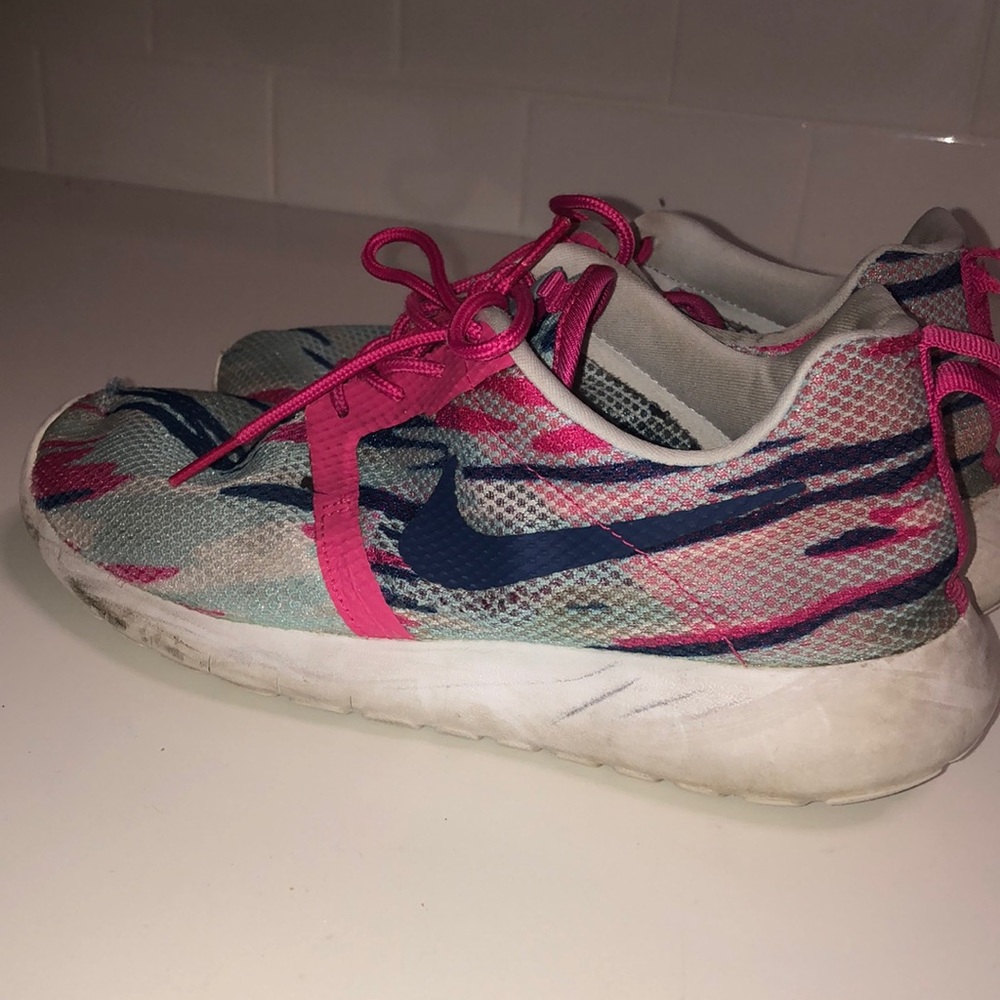 Nike Roshe kids/womens